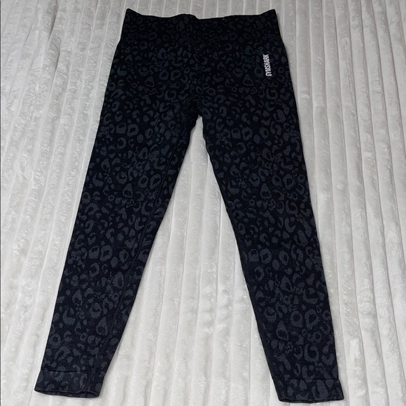 Gymshark Pants - Gymshark Adapt Legging | Size Large